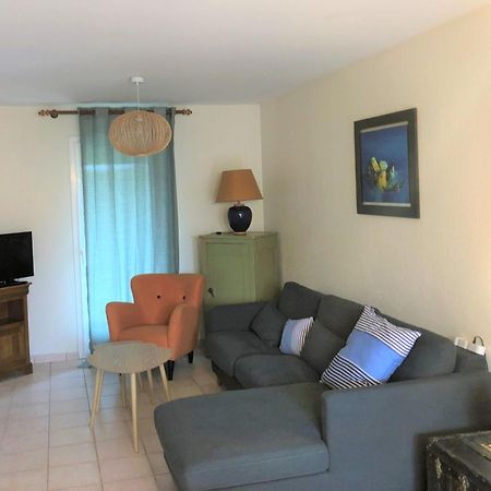 Agreable Maison Ensoleillee Avec Jardin Arbore Villa Le Château-dʼOléron Екстериор снимка
